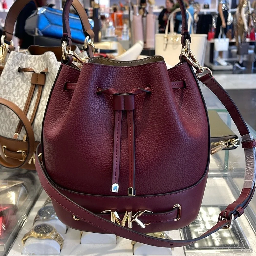 MICHAEL KORS  Reed Medium Pebbled Leather Bucket Bag Dark Cherry  NWT